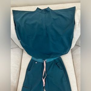 Figs Teal Scrub Set with Pink Drawstring